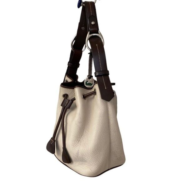 Vintage Dooney & Bourke Leather Drawstring Bucket Bag in Bone color Brown Trim a - Picture 2 of 15